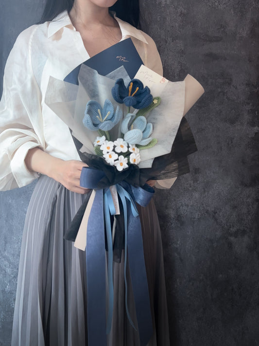 三朵鬱金香勿忘我花束-藍 In Blue Shades