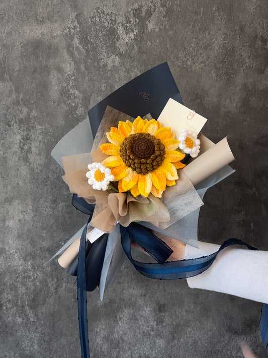 單枝向日葵與雙朵小雛菊花束-藍黑包裝