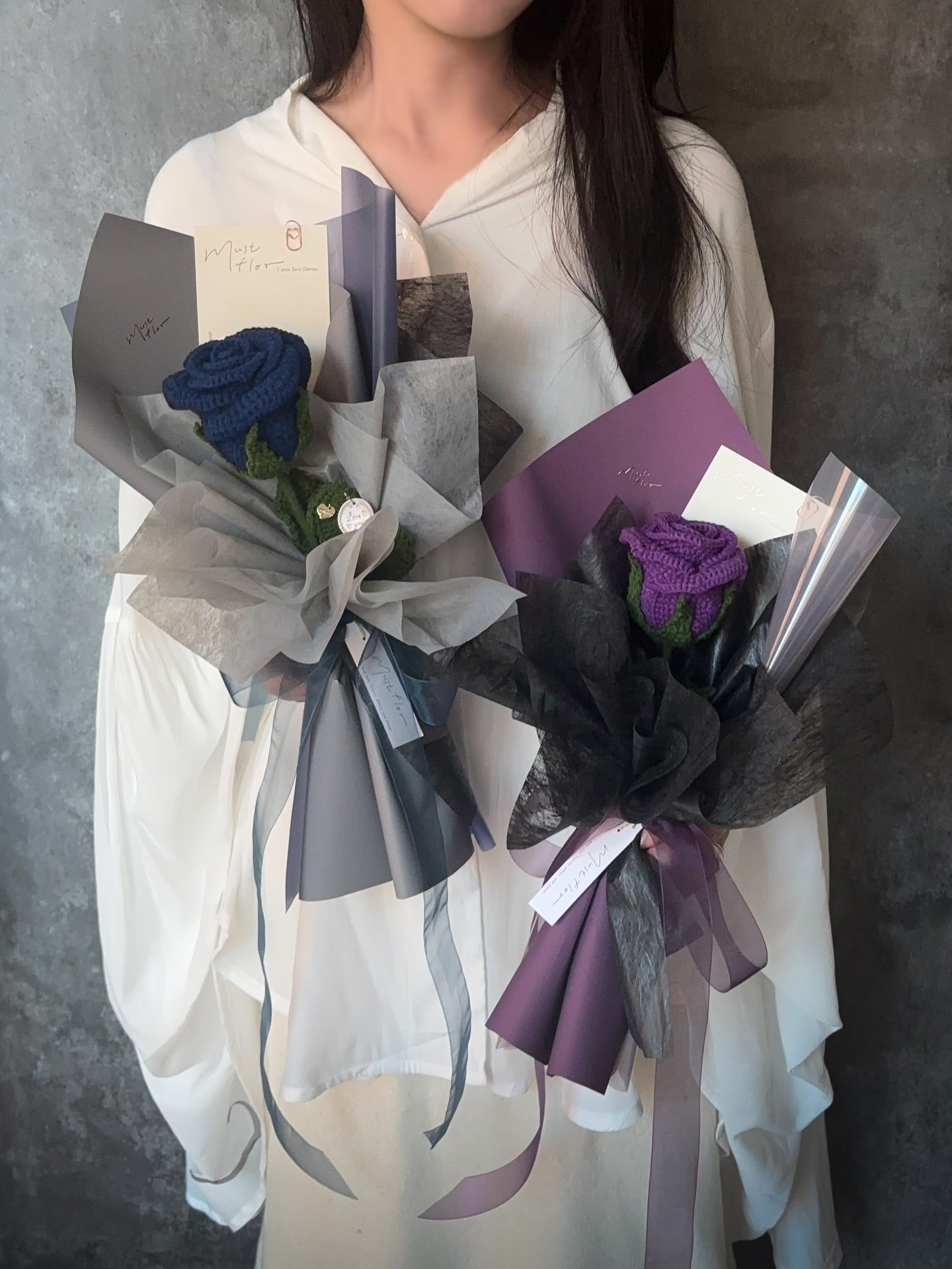 單朵玫瑰小花束- 岩霧藍｜Slate Blue