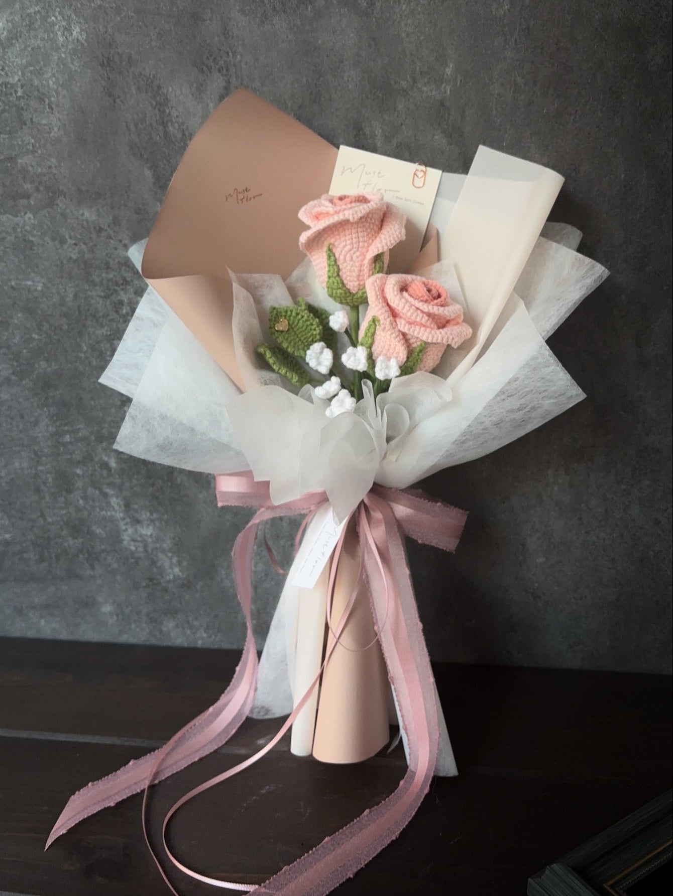 雙玫瑰滿天星花束-柔光粉｜Soft Glow