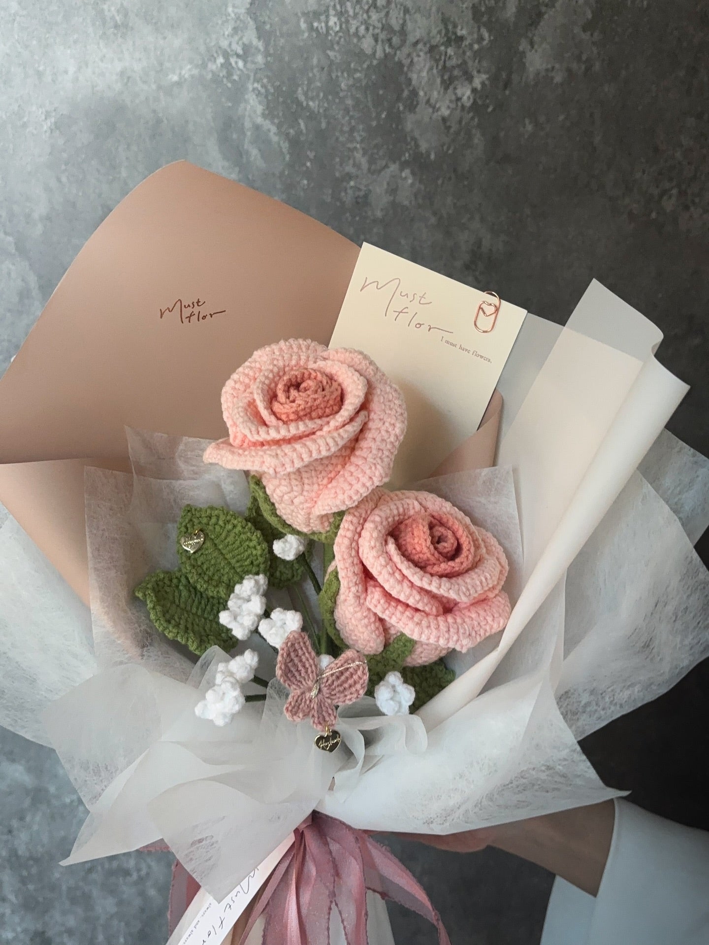 雙玫瑰滿天星花束-柔光粉｜Soft Glow