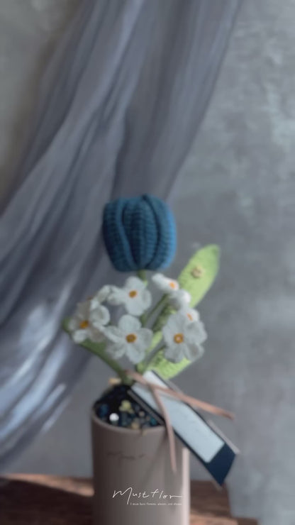 鬱金香與勿忘我盆花 - 普魯士藍  Tulip & Forget me not - Prussian Blue